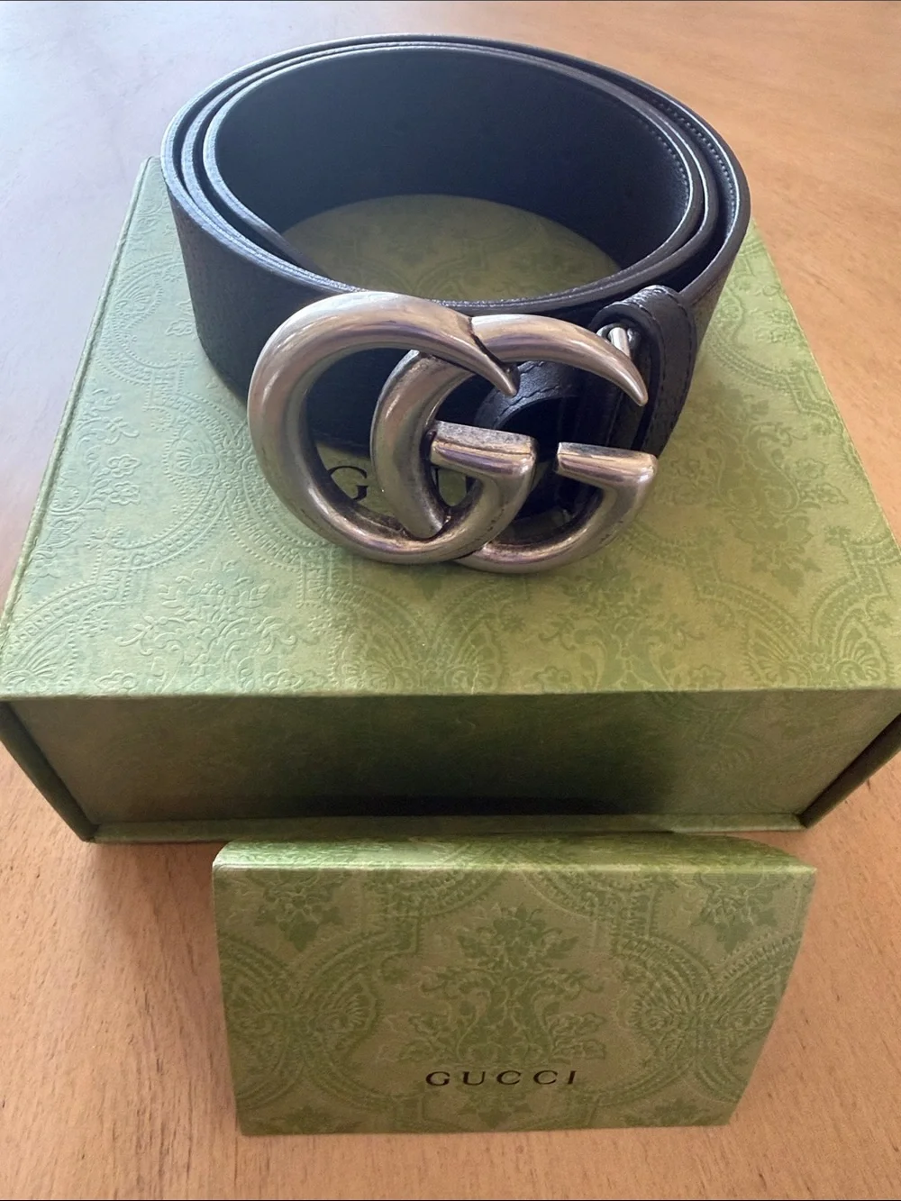 Gucci Black Leather Belt with Silver Double G Buckle